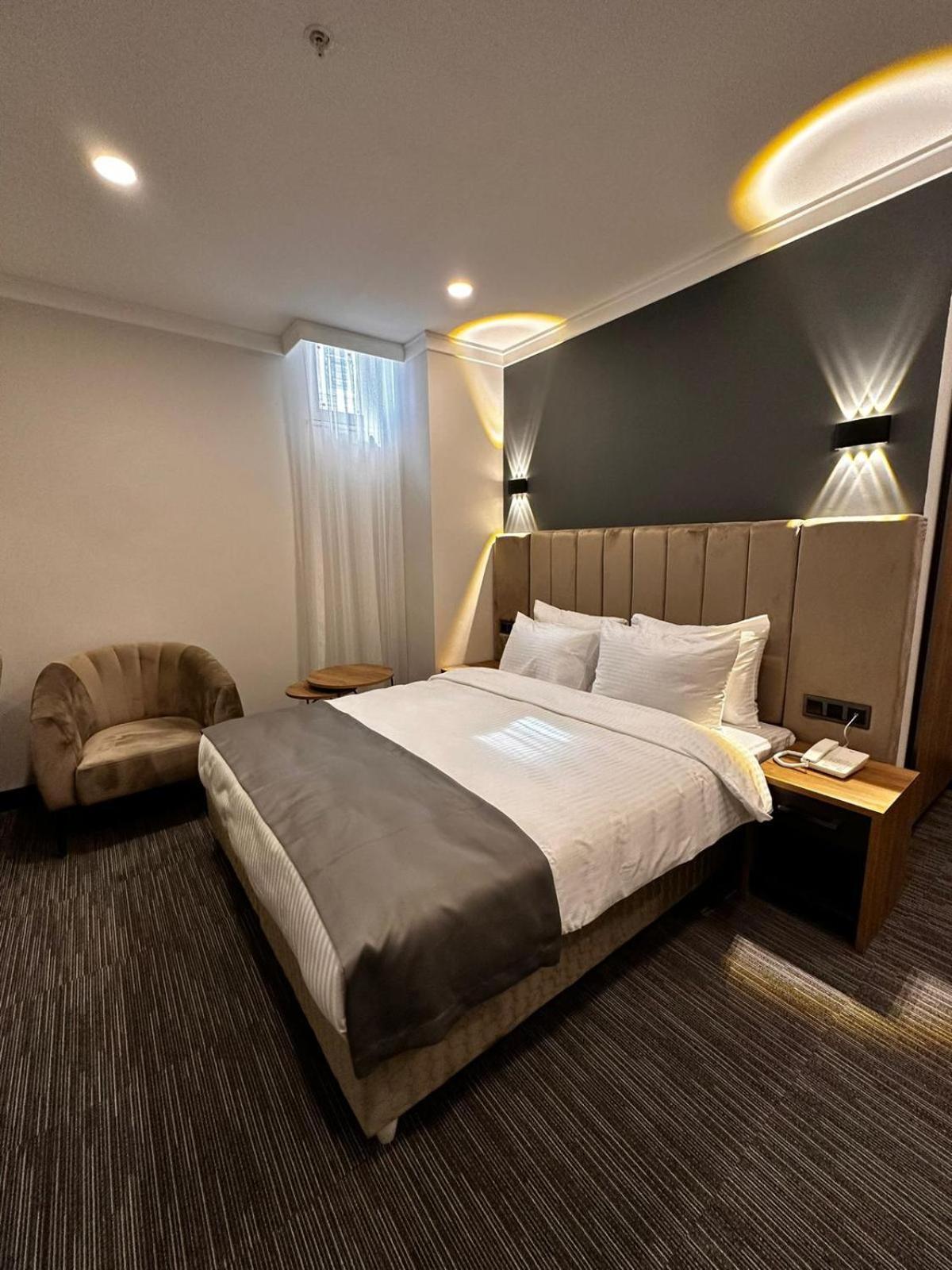 Home Plus Hotel Istanbul Exterior photo