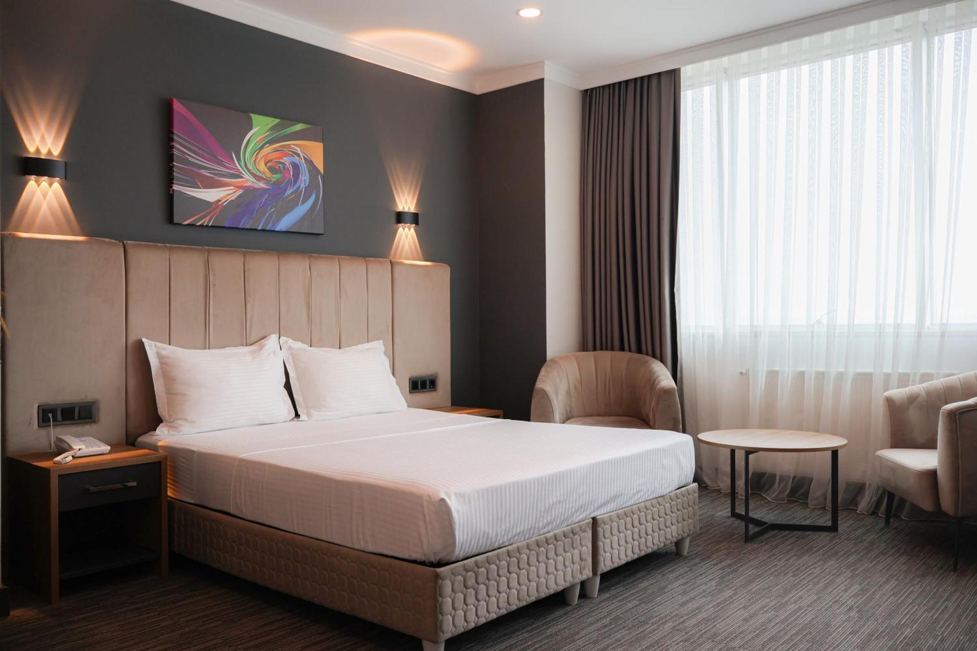 Home Plus Hotel Istanbul Exterior photo