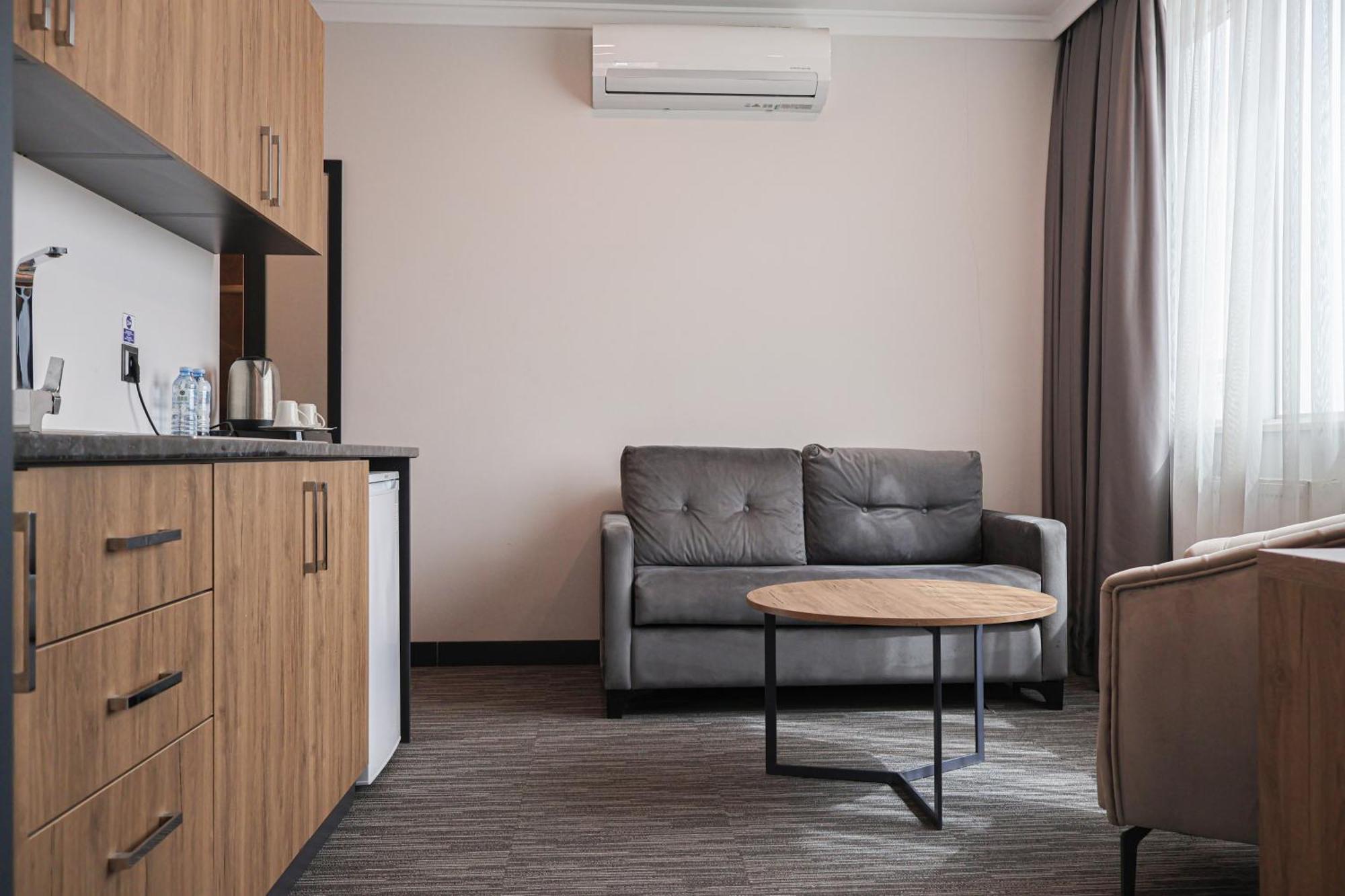 Home Plus Hotel Istanbul Exterior photo